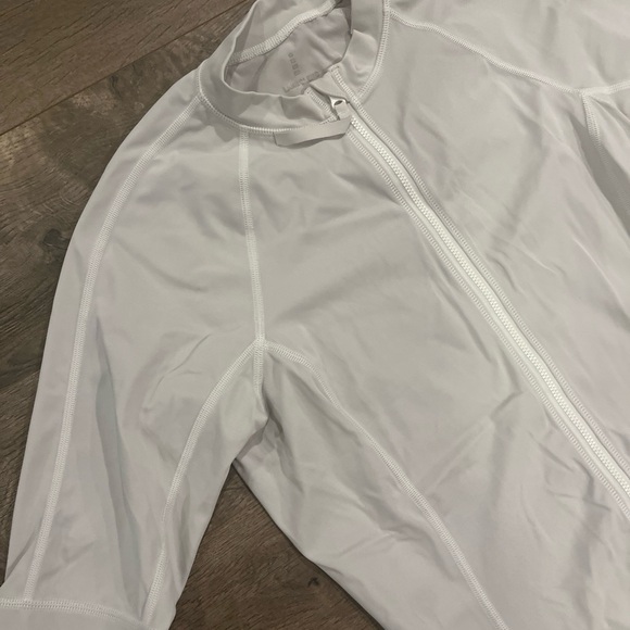 Lands End Women’s Rash Guard Size Small Full Zip - Picture 2 of 5